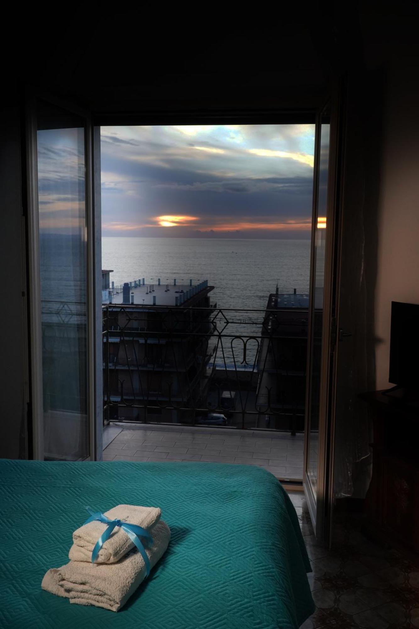 House Of Sun 2016 Lejlighed Castellammare di Stabia Eksteriør billede